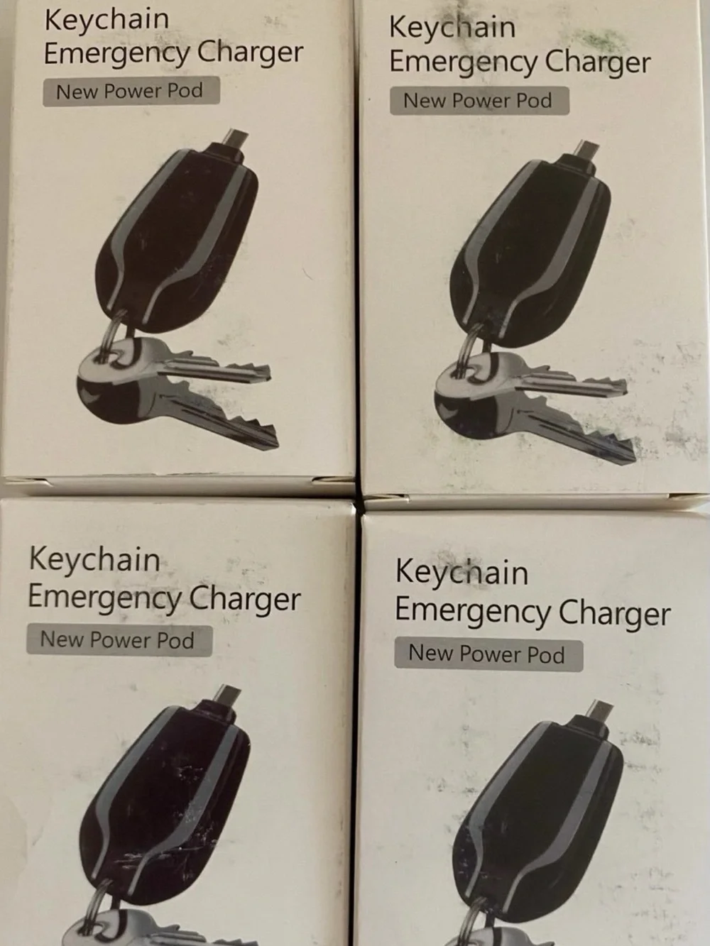 (4 Pack ) Emergency keychain charger